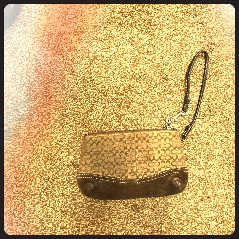 100 percent authentic coach wristlet